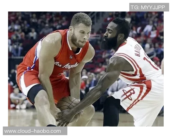 若因维利与巴西国际的激烈对决分析与赛季展望 若因维利与巴西国际的激烈对决分析与赛季展望