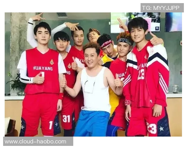 央视篮球明星聚焦赛场风云展现青春热血与拼搏精神